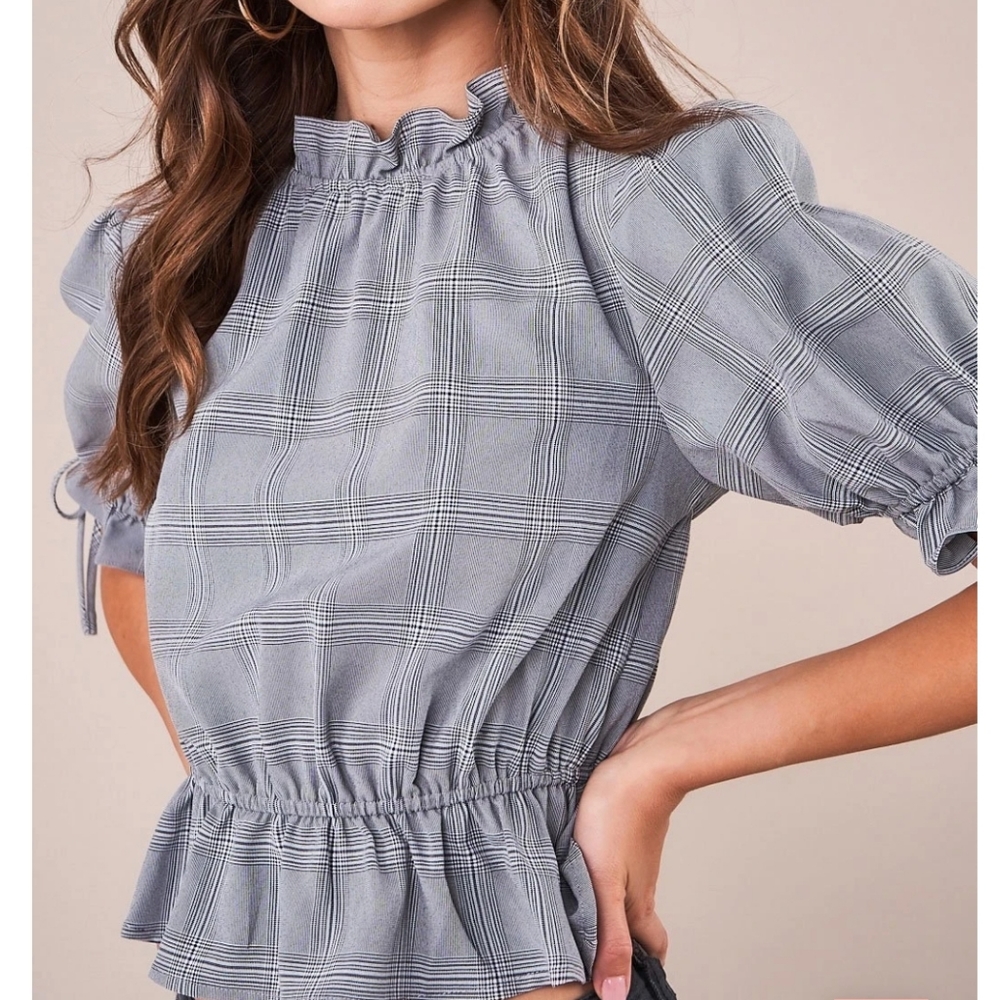 Plaid Peplum Top - Picture 4 of 5
